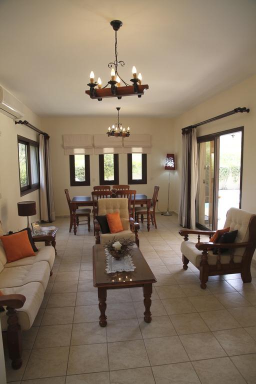 Eve Pissouri Xιnisteri Villa Szoba fotó